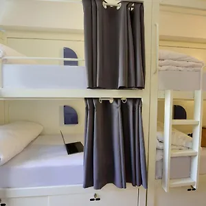 Room00 Vandrerhjem