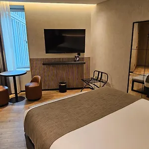 4* ホテル Principe Avila